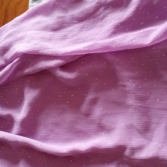 White House Black Market blouse - Picture 8 of 8